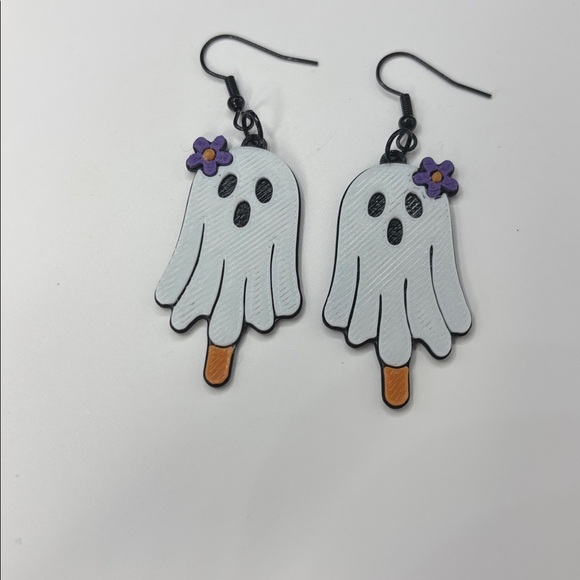 Ghost Ice Cream Cone Earrings 👻🍦🖤 - Picture 4 of 4